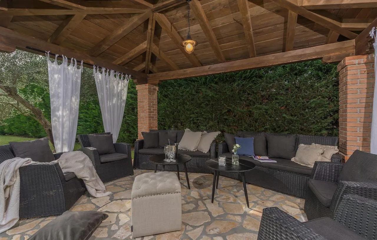 Luxury Unique Stone Villa Rustica In Istria Barat