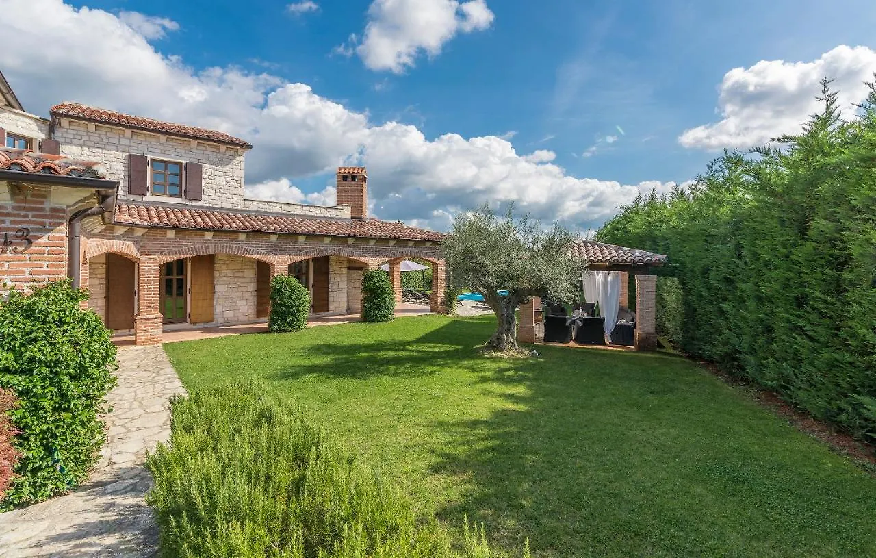 Luxury Unique Stone Villa Rustica In Istria Barat